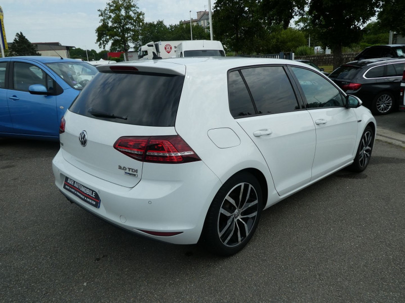 Photo 3 de l'offre de VOLKSWAGEN GOLF VII 2.0 TDI 150CH BLUEMOTION TECHNOLOGY FAP CARAT 5P à 13890€ chez Agence AVR Automobile