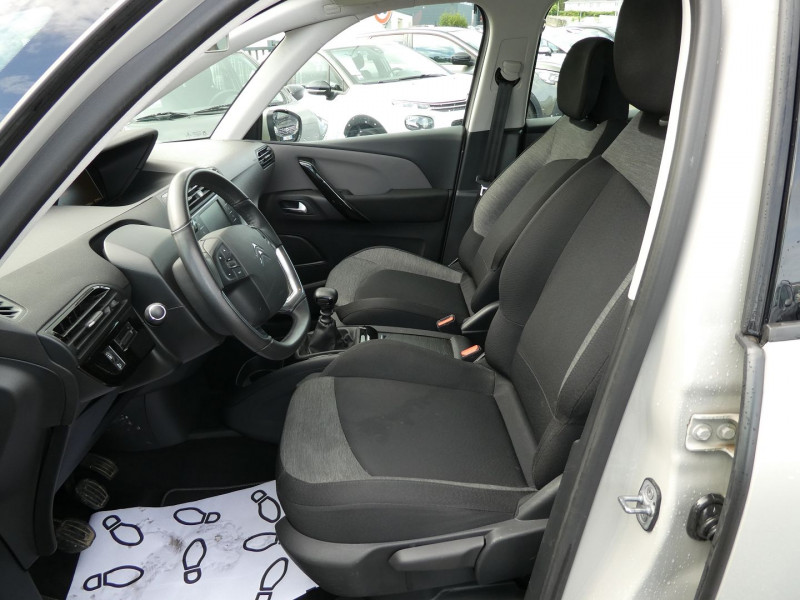 Photo 5 de l'offre de CITROEN GRAND C4 SPACETOURER PURETECH 130CH S&S FEEL E6.D-TEMP à 16890€ chez Agence AVR Automobile