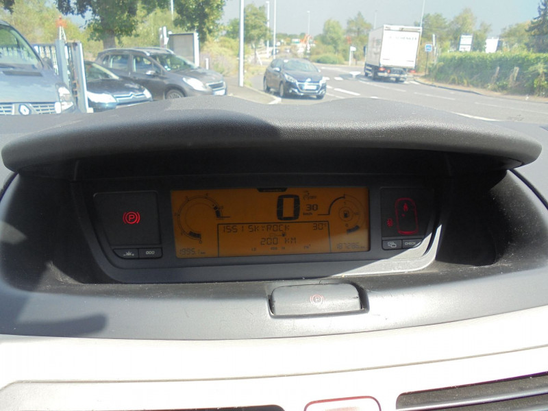 Photo 9 de l'offre de CITROEN GRAND C4 PICASSO 1.6 HDI110 FAP PACK AMBIANCE 7PL à 5490€ chez Agence AVR Automobile