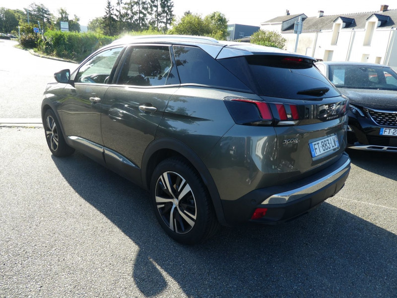 Photo 4 de l'offre de PEUGEOT 3008 1.2 PURETECH 130CH S&S ALLURE à 18490€ chez Agence AVR Automobile