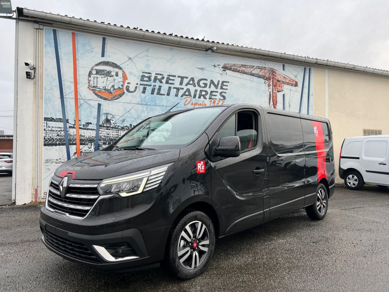Renault TRAFIC III L2H1 2.0 BLUE DCI 150CH BVM6 EXCLUSIVE + OPTIONS Diesel NOIR MIDNIGHT Occasion à vendre