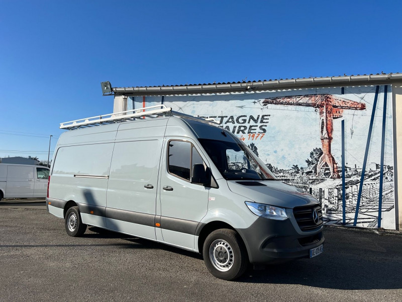 Photo 2 de l'offre de MERCEDES-BENZ SPRINTER 317 CDI 9G-TRONIC 43S 3T5 PRO + OPTIONS à 55740€ chez Bretagne Utilitaires