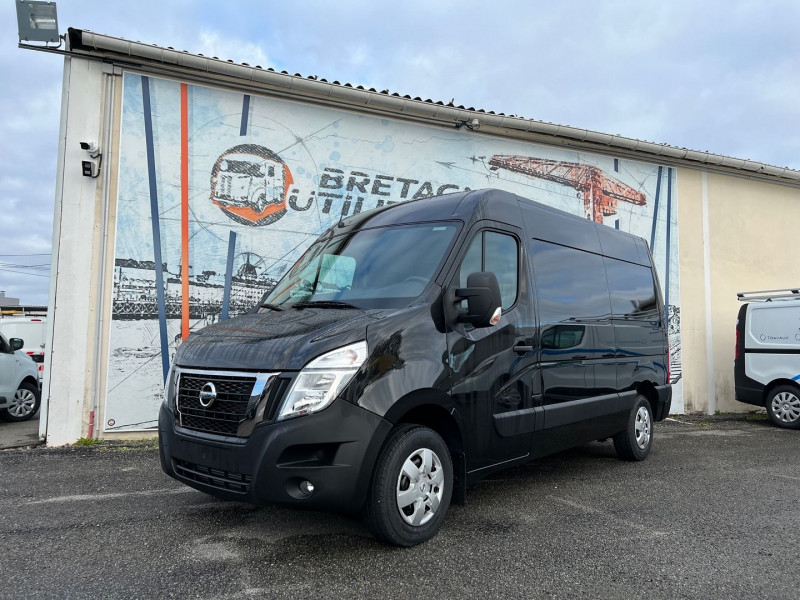 Photo 2 de l'offre de NISSAN INTERSTAR NOIR L2H2 3T5 2.3 DCI 150CH S/S N-CONNECTA + ATTELAGE à 38940€ chez Bretagne Utilitaires