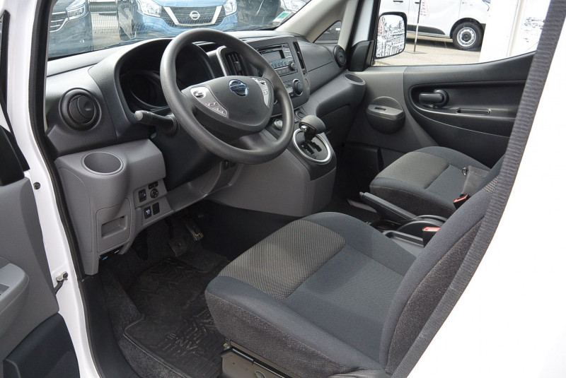 Photo 4 de l'offre de NISSAN E-NV200 OPTIMA FG 110CH  5 P 2.2T 40KWH + GALERIE à 27540€ chez Bretagne Utilitaires