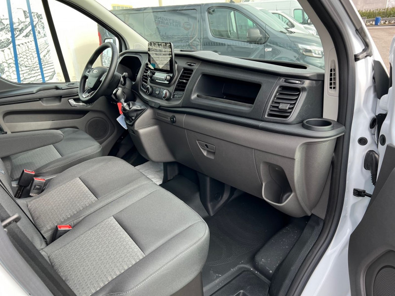 Photo 4 de l'offre de FORD TRANSIT CUSTOM L1H1 2.0 ECOBLUE 130 TREND BUSINESS + OPTIONS à 34740€ chez Bretagne Utilitaires