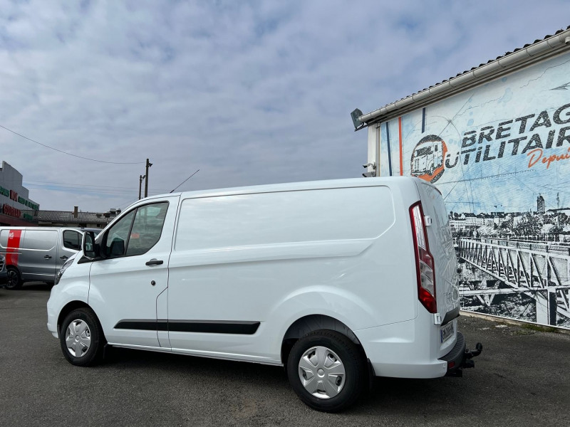 Photo 2 de l'offre de FORD TRANSIT CUSTOM L1H1 2.0 ECOBLUE 130 TREND BUSINESS + OPTIONS à 34740€ chez Bretagne Utilitaires
