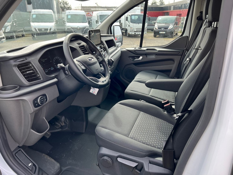 Photo 3 de l'offre de FORD TRANSIT CUSTOM L1H1 2.0 ECOBLUE 130 TREND BUSINESS + OPTIONS à 34740€ chez Bretagne Utilitaires