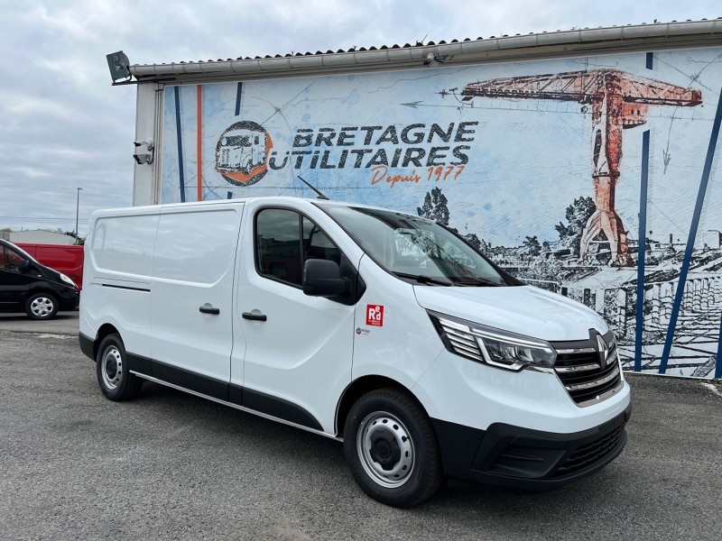 Renault TRAFIC III FG BLANC L2H1 3T1 2.0 BLUE DCI 130CH RED EDITION Diesel BLANC Occasion à vendre
