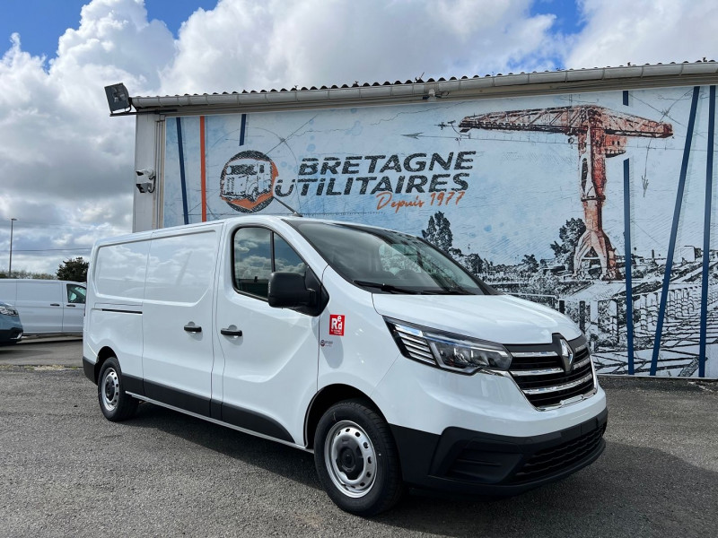 Renault TRAFIC III FG BLANC L2H1 3T1 2.0 BLUE DCI 130CH RED EDITION Diesel BLANC Occasion à vendre