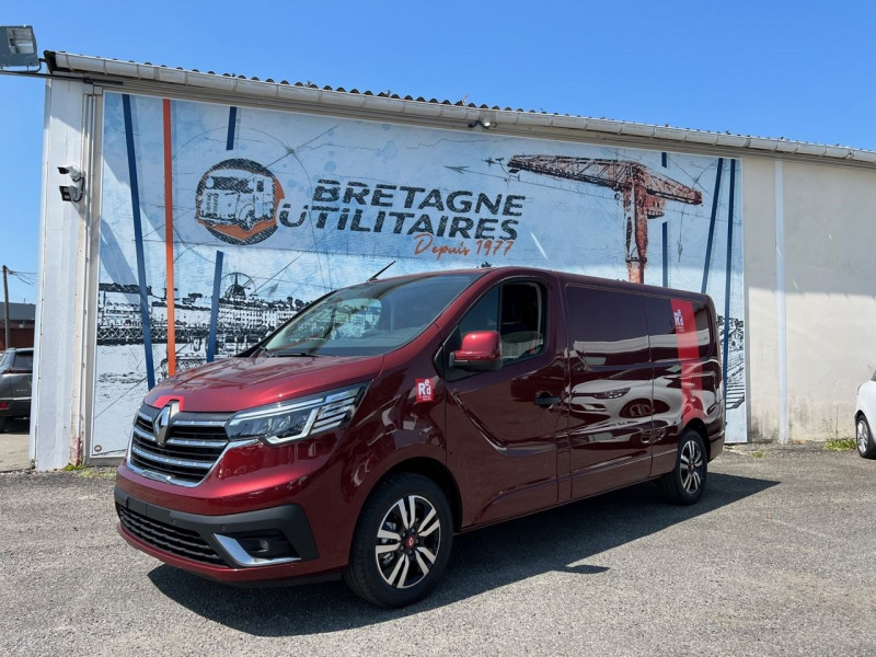 Photo 7 de l'offre de RENAULT TRAFIC III FG ROUGE L2H1 3T 2.0 BLUE DCI 170CH EDC EXCLUSIVE + OPTIONS à 43140€ chez Bretagne Utilitaires