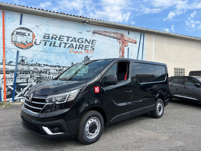 Renault TRAFIC III FG NOIR L1H1 3T 2.0 BLUE DCI 150CH BVM6 RED EDITION + OPTONS Diesel NOIR MIDNIGHT Occasion à vendre
