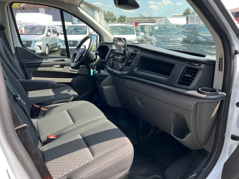 Photo 7 de l'offre de FORD TRANSIT CUSTOM FG L1H1 2.0 ECOBLUE 130 TREND BUSINESS + GALERIE à 27540€ chez Bretagne Utilitaires