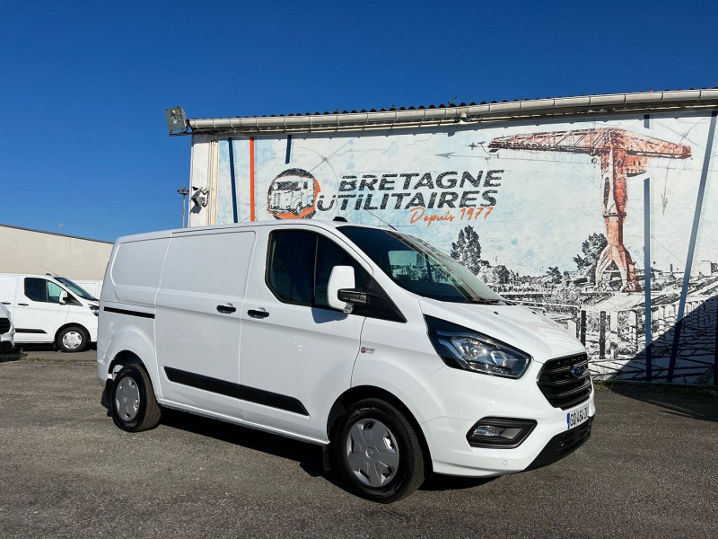 Photo 6 de l'offre de FORD TRANSIT CUSTOM FG 300 L1H1 2.0 ECOBLUE 130 TREND BUSINESS + OPTIONS à 34740€ chez Bretagne Utilitaires