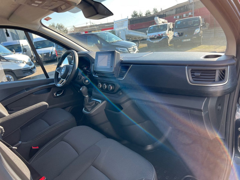 Photo 2 de l'offre de NISSAN PRIMASTAR FG L2H1 3T1 2.0 DCI 150CH TEKNA DCT à 40380€ chez Bretagne Utilitaires
