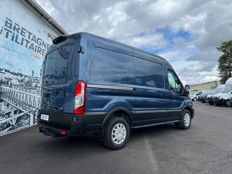 Photo 8 de l'offre de FORD TRANSIT 2T FG T350 L2H2 2.0 ECOBLUE 170CH S&S TREND BUSINESS BVA à 41880€ chez Bretagne Utilitaires