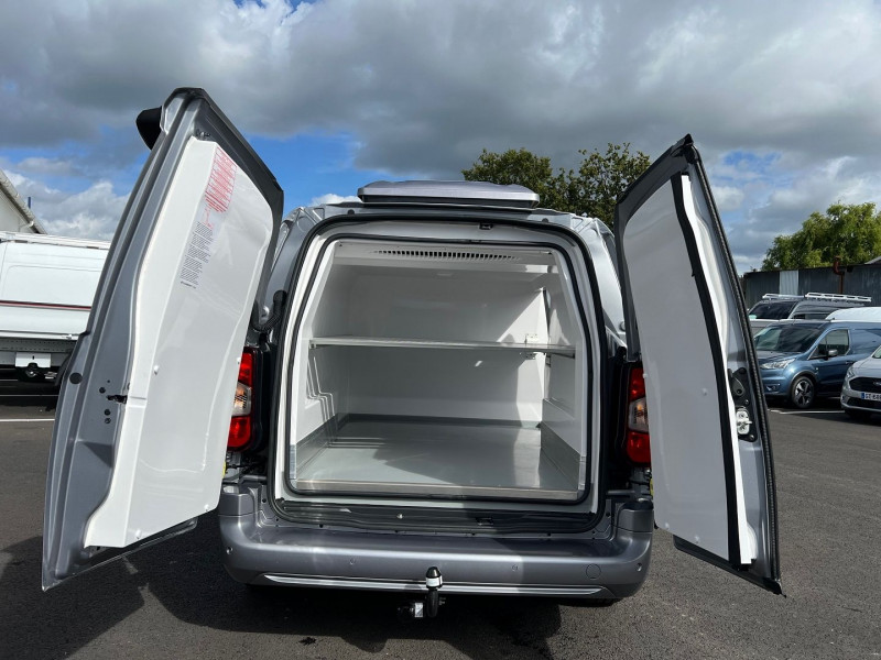 Photo 3 de l'offre de CITROEN BERLINGO FRIGO R/S 220V FRAX XL BLUEHDI 100CH PACK PREMIUM CONNECT à 34680€ chez Bretagne Utilitaires