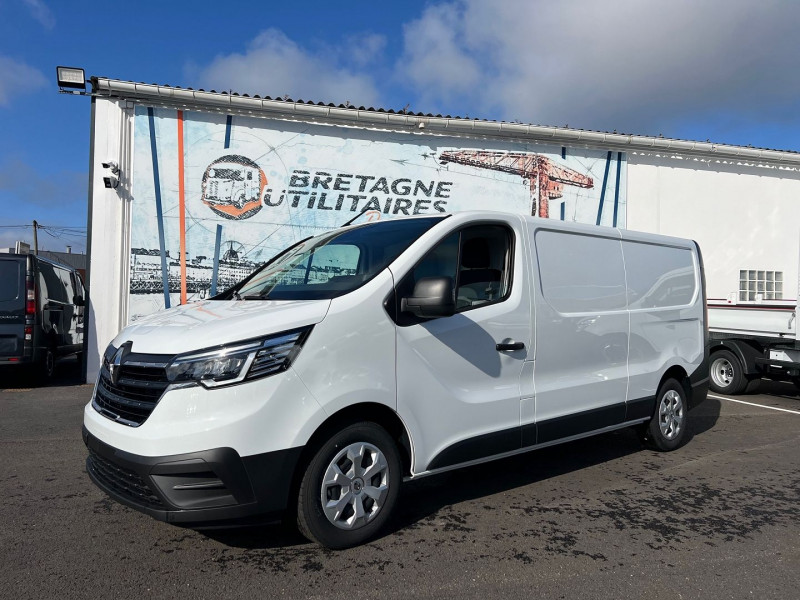 Renault TRAFIC III FG BLANC L2H1 3T 2.0 BLUE DCI 130CH GRAND CONFORT Diesel BLANC Occasion à vendre