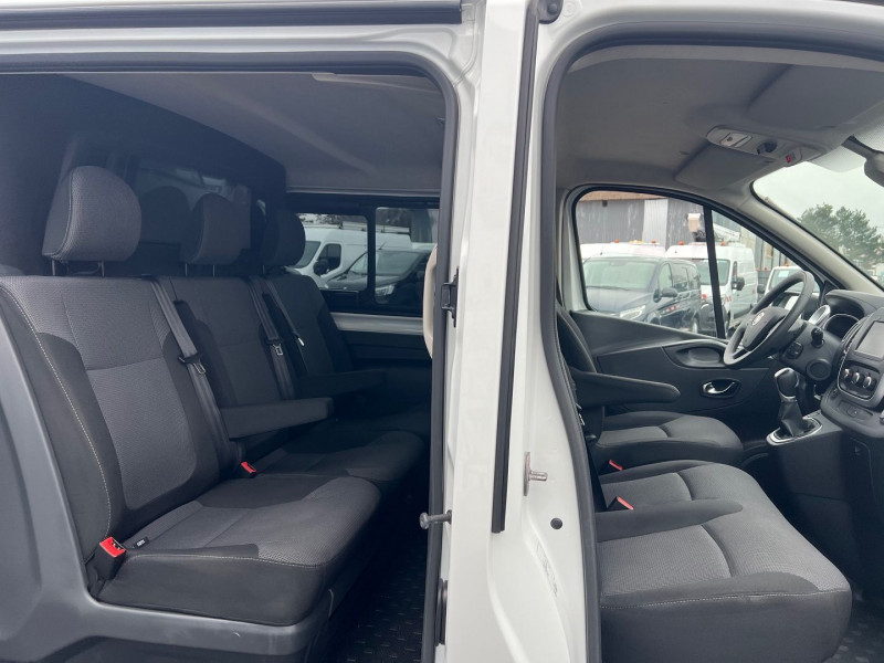 Photo 4 de l'offre de FIAT TALENTO FG L2H1 145CH DCT BVA 6 PLACES CABINE APPROFONDIE PRO LOUNGE à 26940€ chez Bretagne Utilitaires