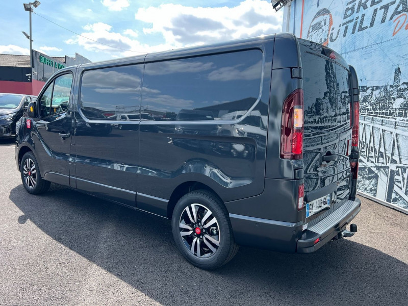 Photo 5 de l'offre de RENAULT TRAFIC III FG L2H1 3T 2.0 BLUE DCI 170CH EDC EXCLUSIVE à 43740€ chez Bretagne Utilitaires