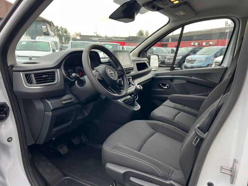 Photo 4 de l'offre de NISSAN PRIMASTAR FG L1H1 2.0 DCI 130CH CARPLAY + ATTELAGE + KIT BOIS à 31920€ chez Bretagne Utilitaires