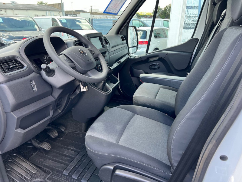 Photo 4 de l'offre de NISSAN INTERSTAR FG L3H2 3T5 2.3 DCI 150CH S/S N-CONNECTA  + ATTELAGE à 37500€ chez Bretagne Utilitaires