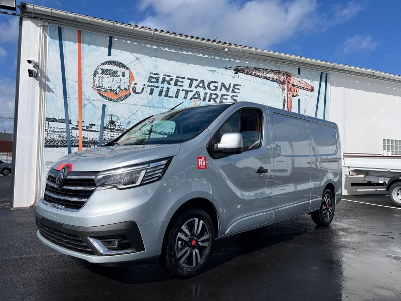 Renault TRAFIC III FG HIGHLAND L2H1 3T 2.0 BLUE DCI 170CH EDC EXCLUSIVE Diesel GRIS HIGHLAND Occasion à vendre