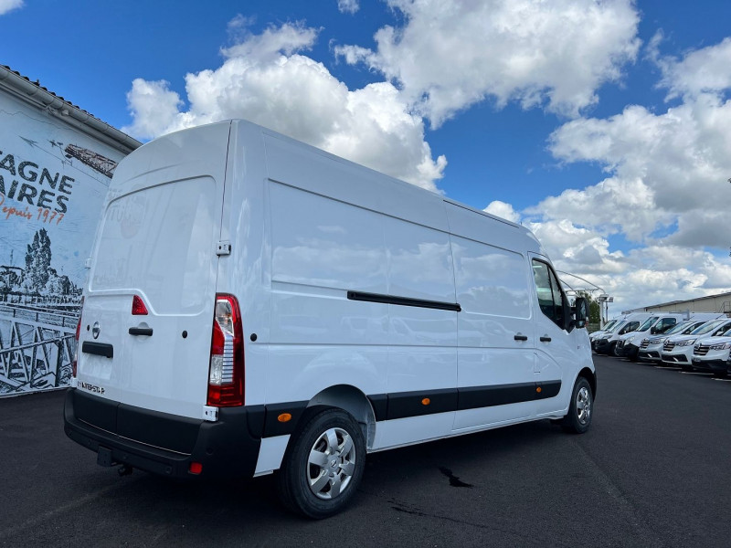 Nissan INTERSTAR FG L3H2 3T5 2.3 DCI 150CH S/S N-CONNECTA  + ATTELAGE Diesel BLANC Occasion à vendre