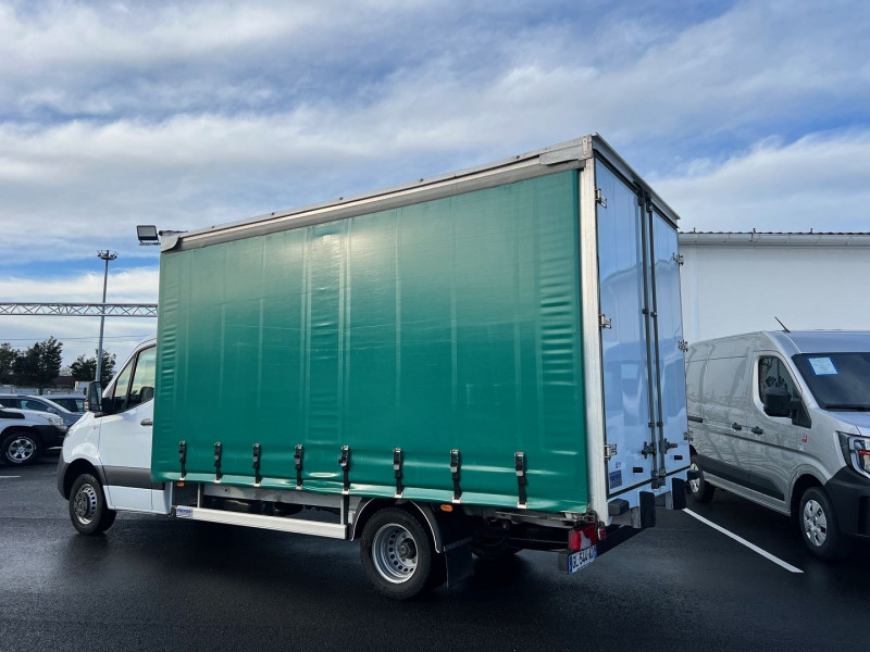 Photo 5 de l'offre de MERCEDES-BENZ SPRINTER CCB CAISSE SAVOYARDE TAUTLINER 515 CDI 43 3T5 PRO à 34740€ chez Bretagne Utilitaires