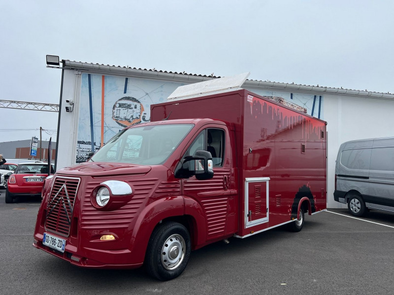 Photo 7 de l'offre de CITROEN JUMPER PLANCB CASELANI FOODTRUCK BLUEHDI 140 S&S CLUB + OPTIONS à 1€ chez Bretagne Utilitaires