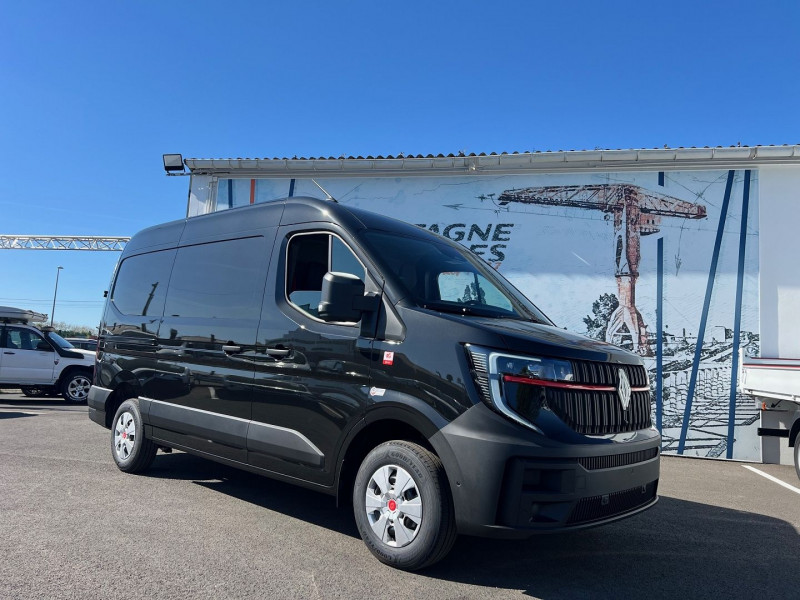 Photo 3 de l'offre de RENAULT MASTER IV FG F3500 L2H2 BVA9 170CH RED EDITION + OPTIONS à 47940€ chez Bretagne Utilitaires