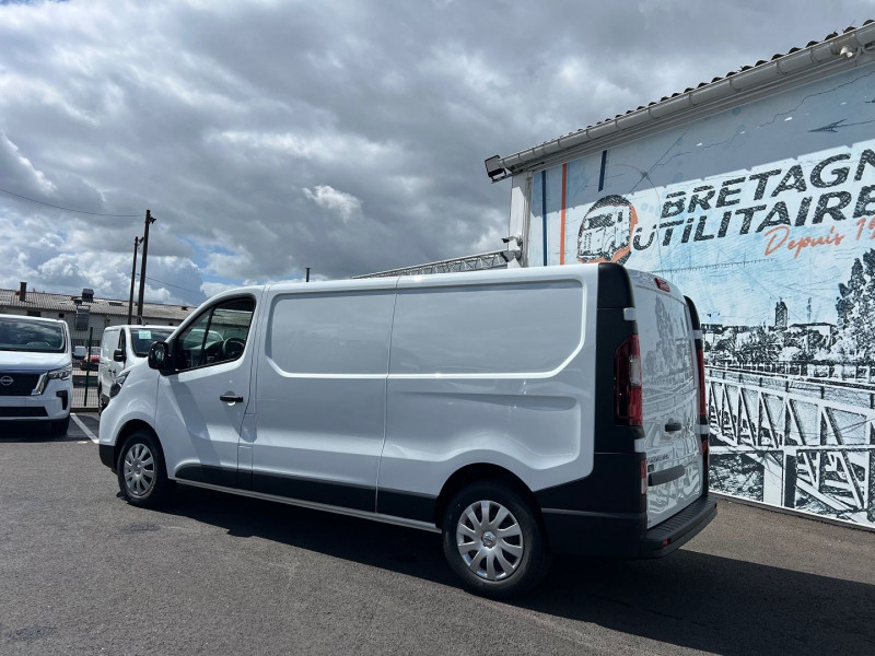Photo 5 de l'offre de NISSAN PRIMASTAR FG L2H1 3T1 2.0 DCI 150CH ACENTA + KIT BOIS MDP à 32340€ chez Bretagne Utilitaires