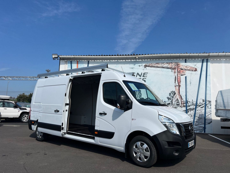 Photo 2 de l'offre de NISSAN INTERSTAR FG L3H2 3T5 2.3 DCI 150CH N-CONNECTA  + GALERIE + ATTELAGE à 36540€ chez Bretagne Utilitaires