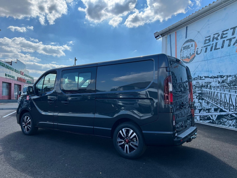 Photo 3 de l'offre de RENAULT TRAFIC III FG CAB APPRO 5 PLACES L2H1 DCI 170CH BVA9 EXCLUSIVE + OPTIONS à 47340€ chez Bretagne Utilitaires