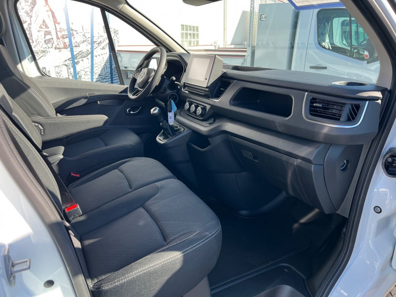 Photo 5 de l'offre de NISSAN PRIMASTAR FG NEW L1H1 2.0 DCI 130CH CARPLAY + KIT BOIS à 30540€ chez Bretagne Utilitaires
