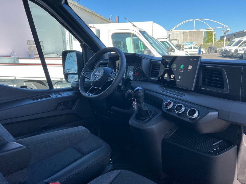 Photo 5 de l'offre de NISSAN INTERSTAR CCB BENNE JPM PAYSAGISTE + COFFRE L3H1 3T5 2.0 DCI 150CH N-CONNECTA à 49740€ chez Bretagne Utilitaires