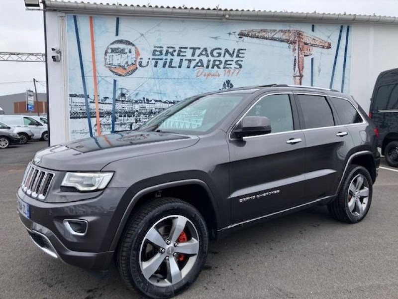 Photo 1 de l'offre de JEEP GRAND CHEROKEE 3.0 V6 CRD 250CH OVERLAND BVA8 + ATTELAGE à 24490€ chez Bretagne Utilitaires
