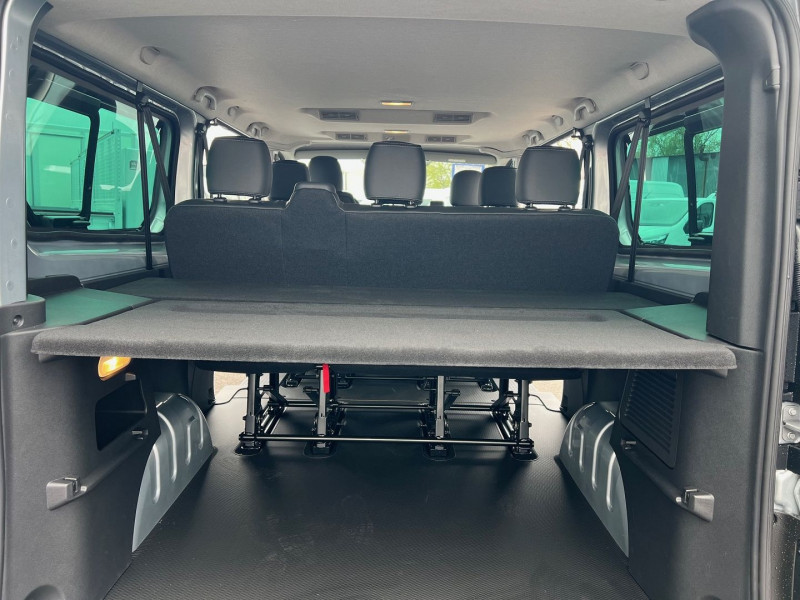 Photo 8 de l'offre de NISSAN PRIMASTAR COMBI MINIBUS 9 PLACES L2H1 2.0 DCI 150CH DCT N-CONNECTA à 41580€ chez Bretagne Utilitaires