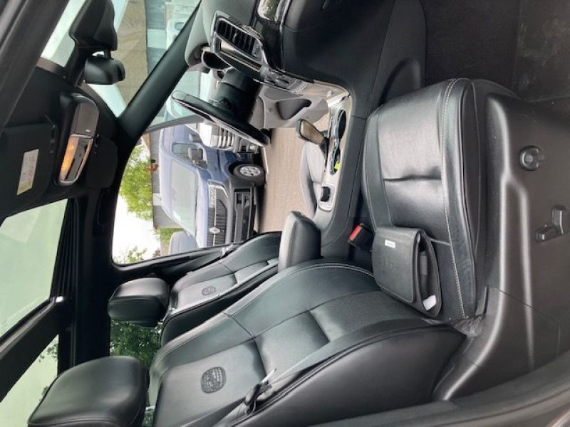 Photo 9 de l'offre de JEEP GRAND CHEROKEE 3.0 V6 CRD 250CH OVERLAND BVA8 + ATTELAGE à 24490€ chez Bretagne Utilitaires