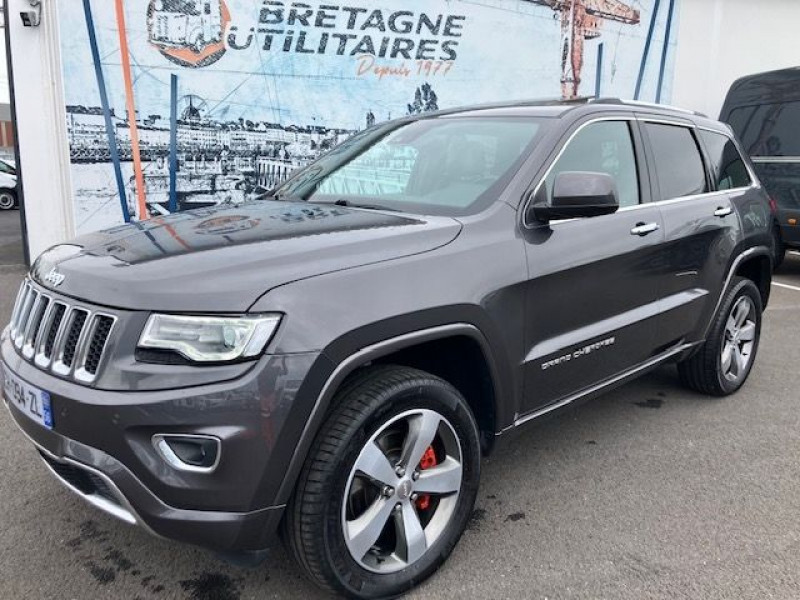 Photo 12 de l'offre de JEEP GRAND CHEROKEE 3.0 V6 CRD 250CH OVERLAND BVA8 + ATTELAGE à 24490€ chez Bretagne Utilitaires