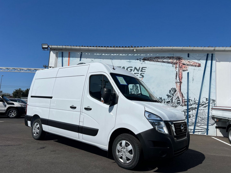 Photo 2 de l'offre de NISSAN INTERSTAR FG L2H2 3T5 2.3 DCI 150CH ACENTA + KIT BOIS à 31140€ chez Bretagne Utilitaires