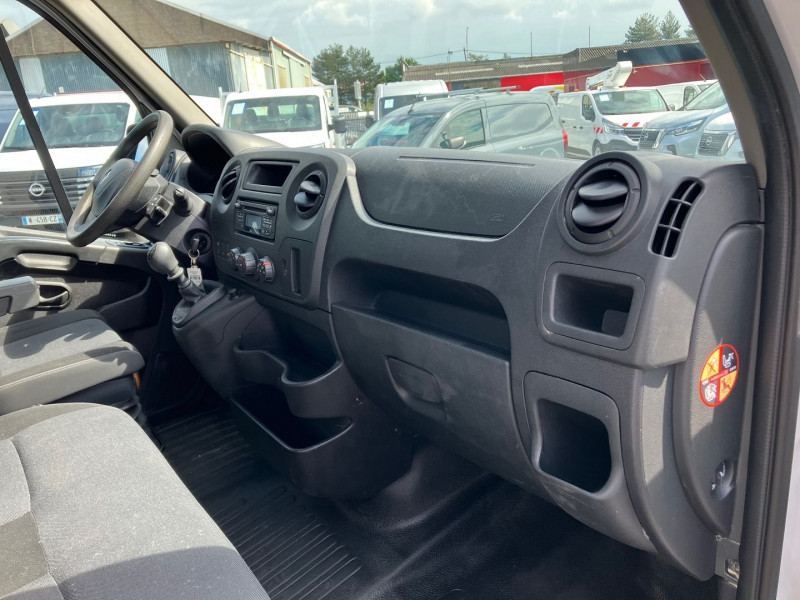 Photo 11 de l'offre de RENAULT MASTER III BENNE BENNE + COFFRE F3500 L3 2.3 DCI 130CH CONFORT EURO6  + OPTIONS à 20880€ chez Bretagne Utilitaires