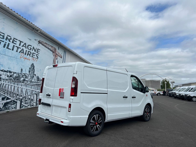 Photo 7 de l'offre de RENAULT TRAFIC GLACIER 3T L1H1 170 CV BVA9 EXCLUSIVE + OPTIONS à 41460€ chez Bretagne Utilitaires