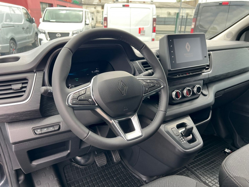 Photo 7 de l'offre de RENAULT TRAFIC COMETE 3T L2H1 170 CV BVA9 EXCLUSIVE + OPTIONS à 43140€ chez Bretagne Utilitaires