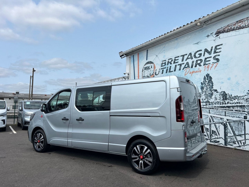Photo 7 de l'offre de RENAULT TRAFIC NEW 5 PLACES BVA9 170 CV L2H1 EXCLUSIVE + OPTIONS à 46740€ chez Bretagne Utilitaires