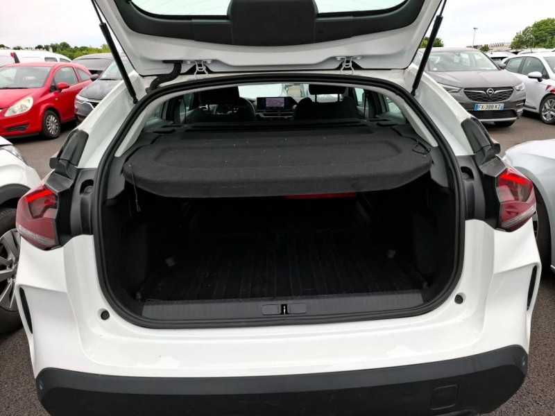 Photo 8 de l'offre de CITROEN C4 STE 1.5 BLUEHDI 130CH FEEL NAV BUSINESS R EAT8 à 17880€ chez Bretagne Utilitaires