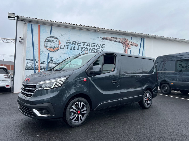Photo 7 de l'offre de RENAULT TRAFIC COMETE 3T L1H1 170 CV BVA9 EXCLUSIVE + OPTIONS à 41940€ chez Bretagne Utilitaires