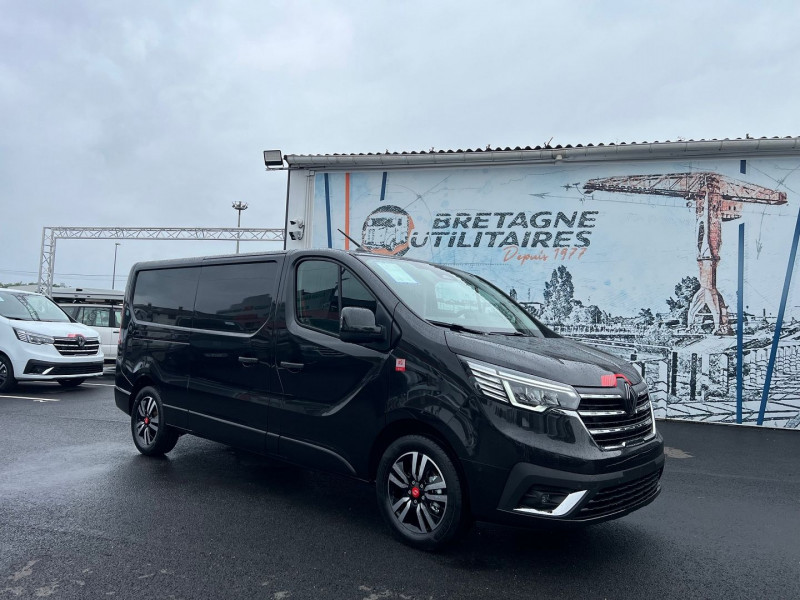 Renault TRAFIC NOIR 3T L2H1 170 CV BVA9 EXCLUSIVE + OPTIONS Diesel NOIR MIDNIGHT Occasion à vendre