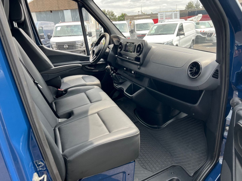 Photo 7 de l'offre de MERCEDES-BENZ SPRINTER FG L1H1 314 CDI 33N 3T5 TRACTION + GALERIE ALU + OTPIONS à 23940€ chez Bretagne Utilitaires