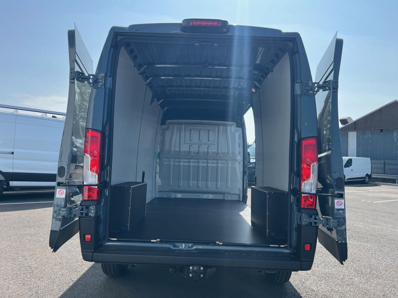 Photo 4 de l'offre de FIAT DUCATO FG L3H2 3.5 MAXI 180CH S&S PACK PREMIUM CONNECT BVA8 à 44940€ chez Bretagne Utilitaires
