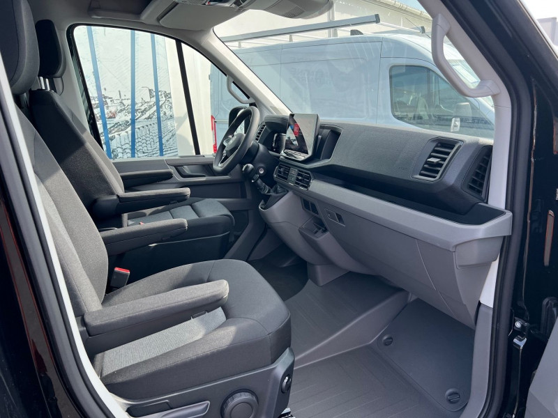 Photo 8 de l'offre de VOLKSWAGEN CRAFTER FG L3H2 2.0 TDI 140CH BUSINESS TRACTION + OPTIONS à 38940€ chez Bretagne Utilitaires